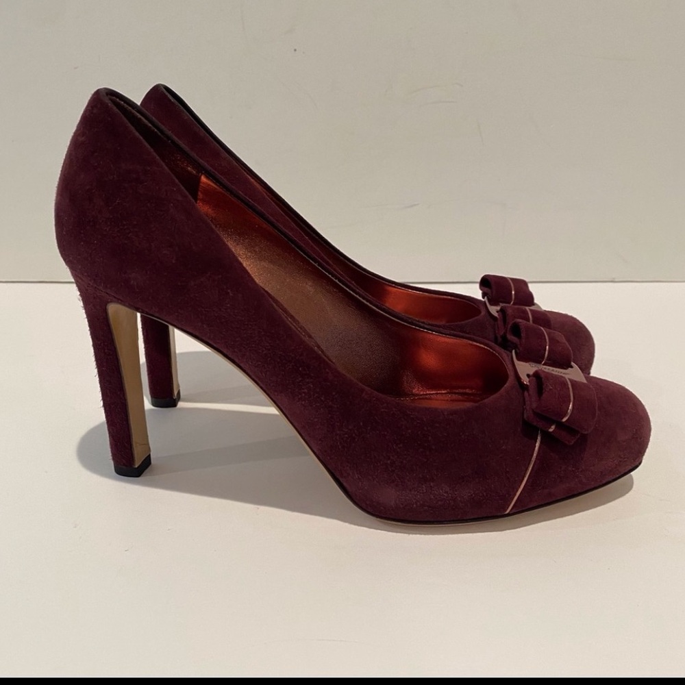 🆕 Salvatore Ferragamo Suede Pumps NIB - Picture 5 of 13
